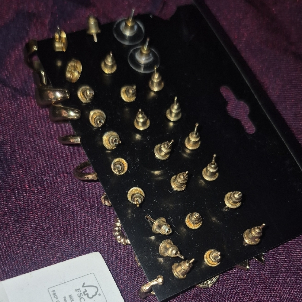 Fashion Earring Bundle 44 Pairs Total Various Brands - Picture 9 of 11